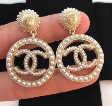 chanel dangling cc hoop earrings faux pearl/metal|chanel earrings uk.